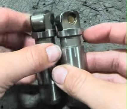Diagnosing The Hemi Tick: Exhaust Manifold Leaks Vs. Roller Lifter